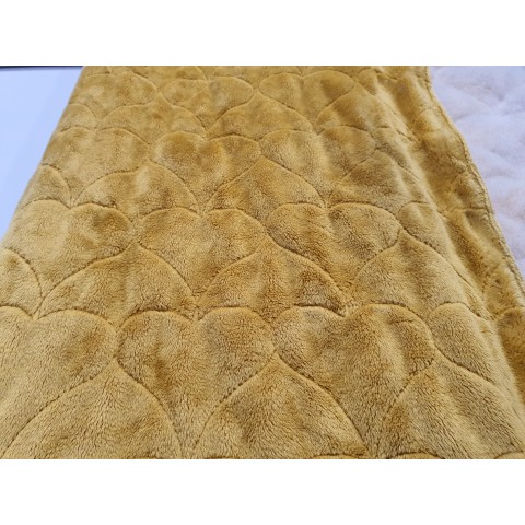 Minky quilted Spicy Mustard heart - 1m - OUT 1619