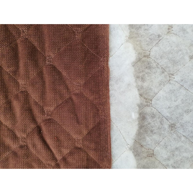 Velvet quilted Cappuccino square- 1m - OUT 1638