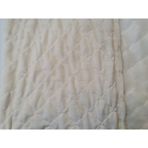 Minky quilted Cloud Dancer cloud - 1m - OUT-1671